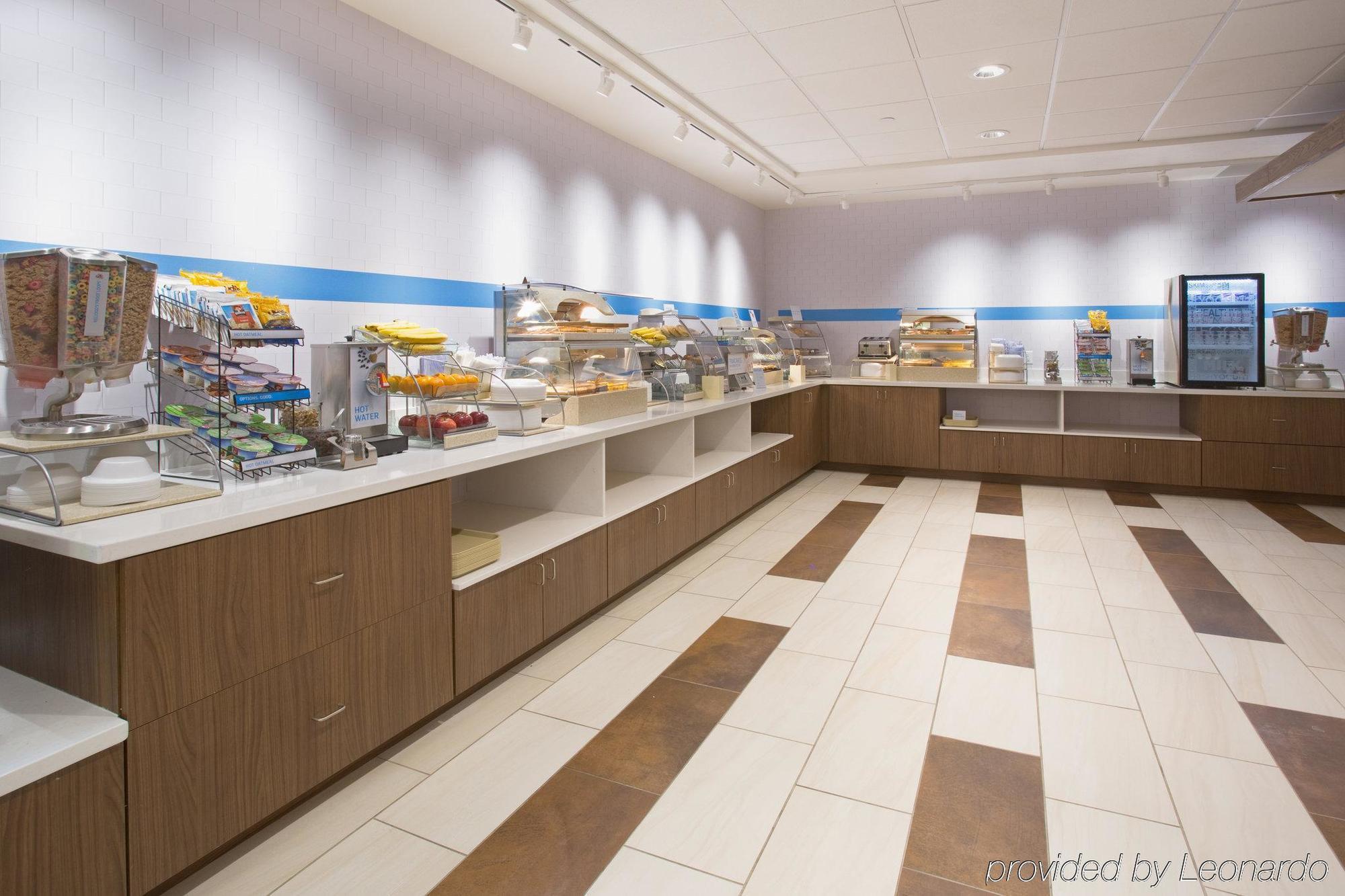 Holiday Inn Express & Suites Johnstown By Ihg Zewnętrze zdjęcie