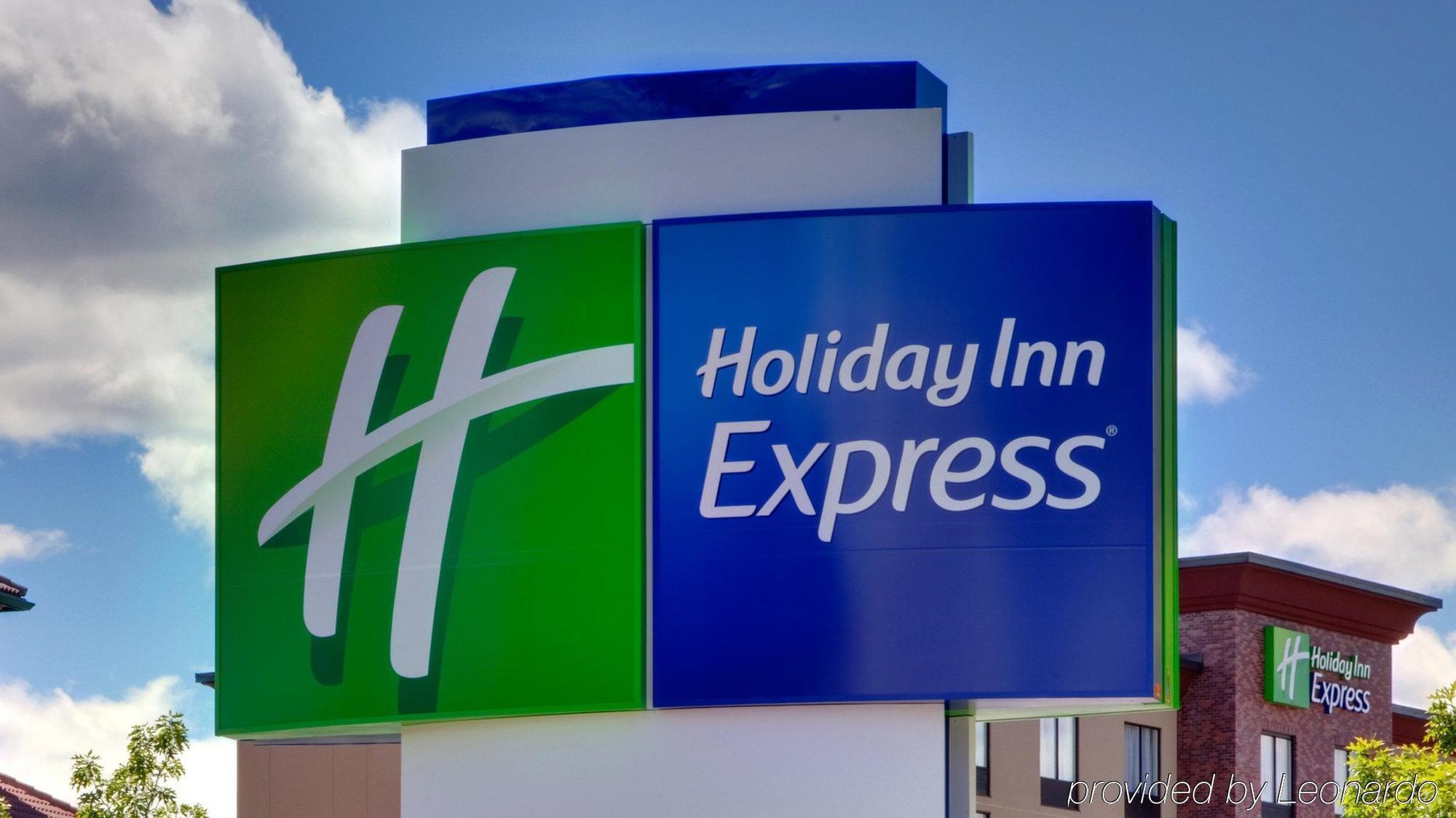 Holiday Inn Express & Suites Johnstown By Ihg Zewnętrze zdjęcie