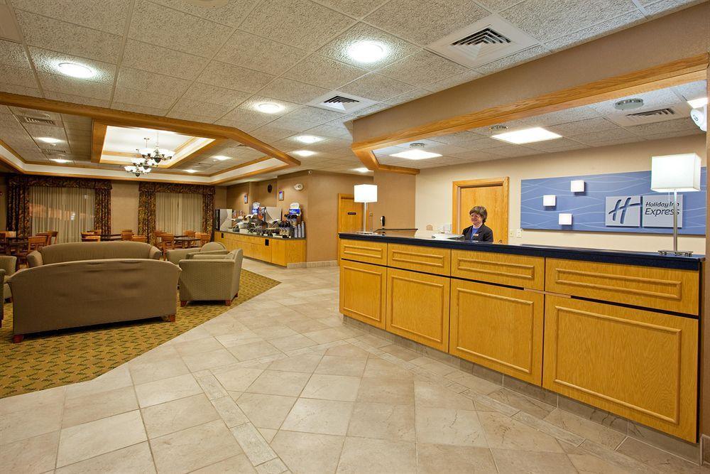 Holiday Inn Express & Suites Johnstown By Ihg Zewnętrze zdjęcie